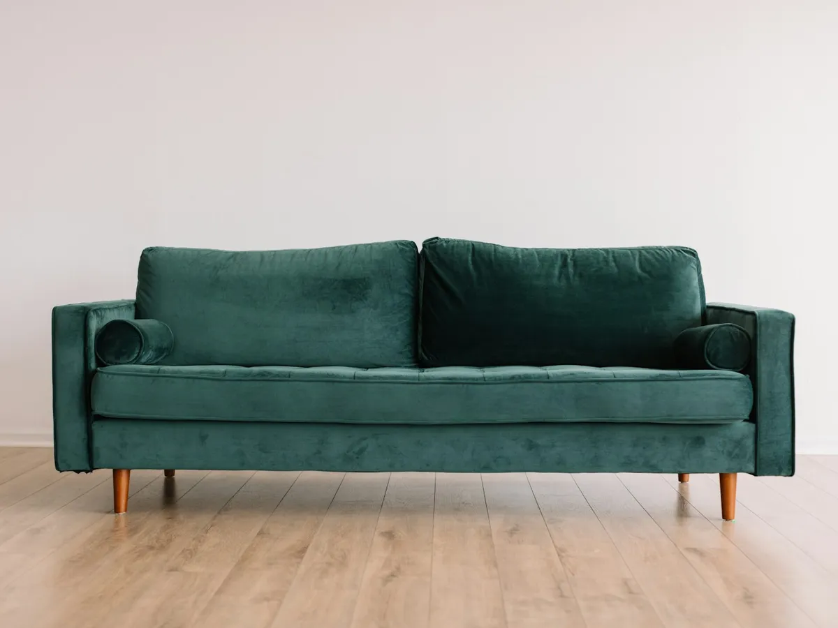 Teak wood sofa set 5 seater URGENT SALE